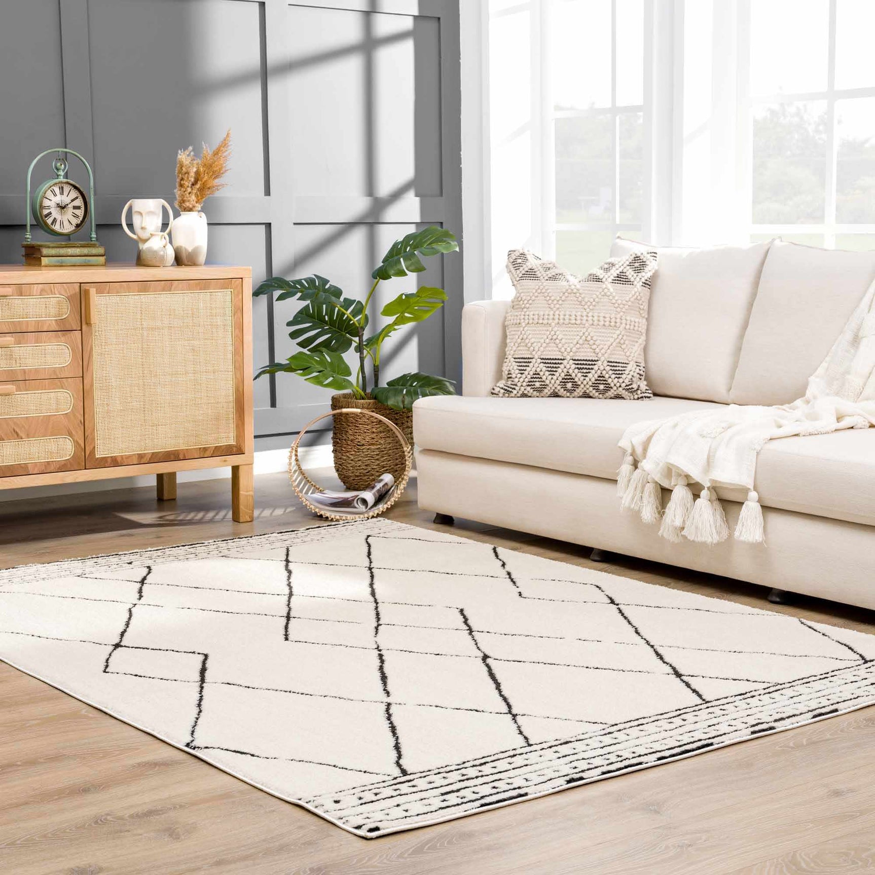 Keone Black & White Thick Rug - Ornate Home
