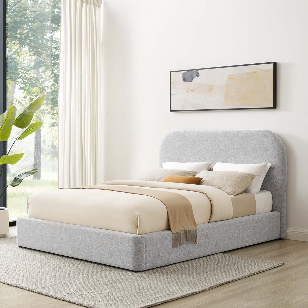 Keynote Heathered Weave Light Gray Upholstered Fabric Curved King Platform Bed - Ornate Home