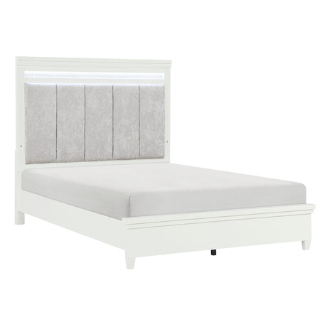 Kidman White/Gray 5-Piece Queen Bedroom Set - Ornate Home