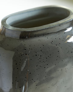 Kierlain Gray/Black Vase (15.38''H) - Ornate Home