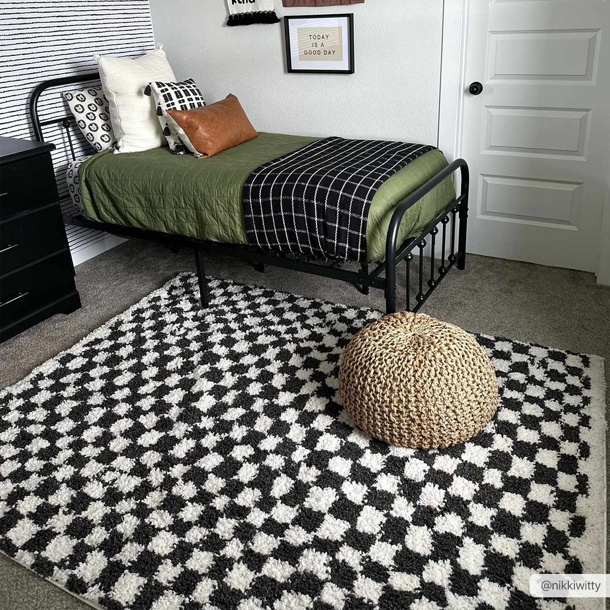 Kieu Black & White Checkered Shag Rug - Ornate Home