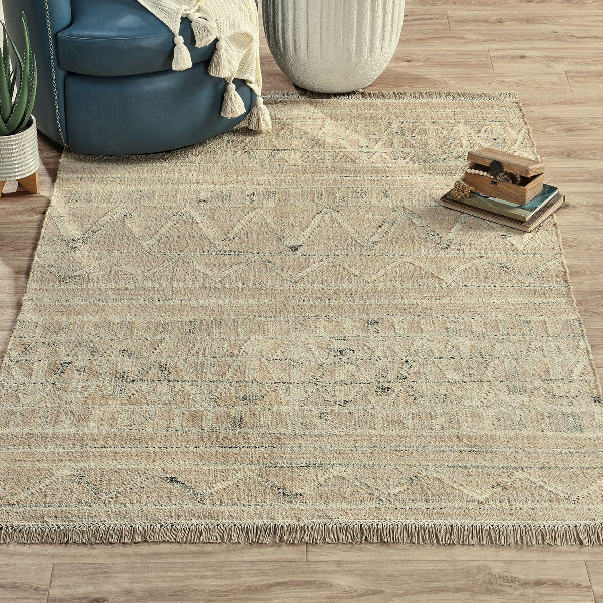 Kingston Natural Distressed Rug - Ornate Home