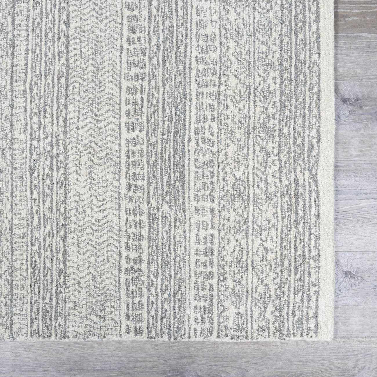 Kinmundy Tufted Maroc Wool Rug - Ornate Home