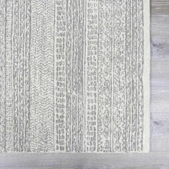 Kinmundy Tufted Maroc Wool Rug - Ornate Home