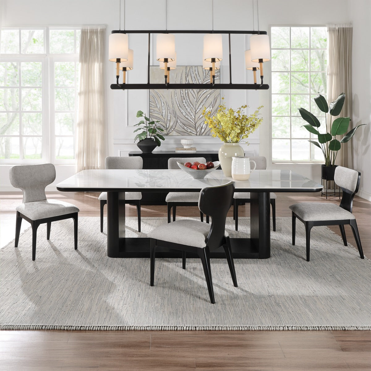 Koen Black Server - Ornate Home