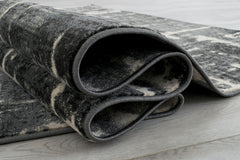 Kozlu Gray/Beige 5' X 7' Area Rug - Ornate Home