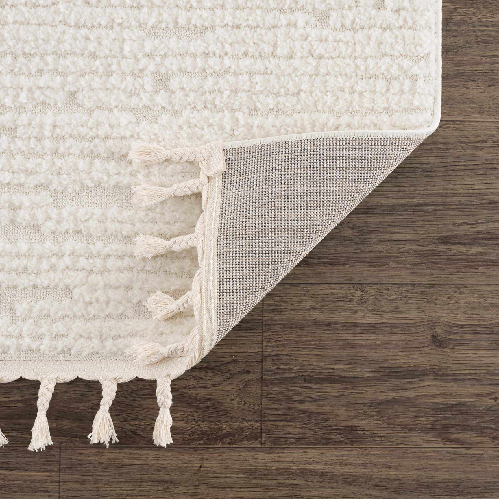 Kulu Textured Area Rug with Tassels - Ornate Home