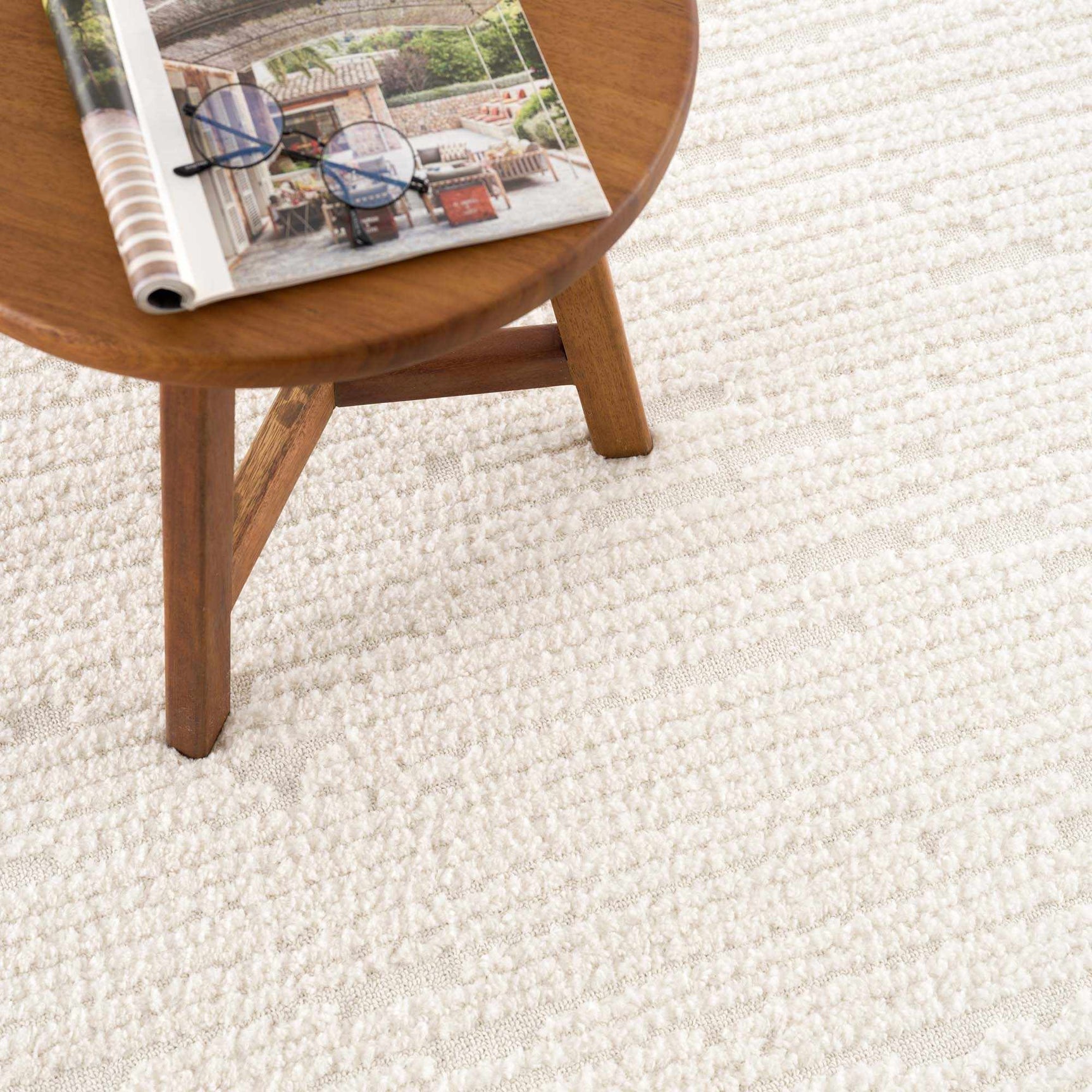 Kulu Textured Area Rug with Tassels - Ornate Home