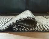 Kurtmen Black/Ivory Medium Rug - Ornate Home