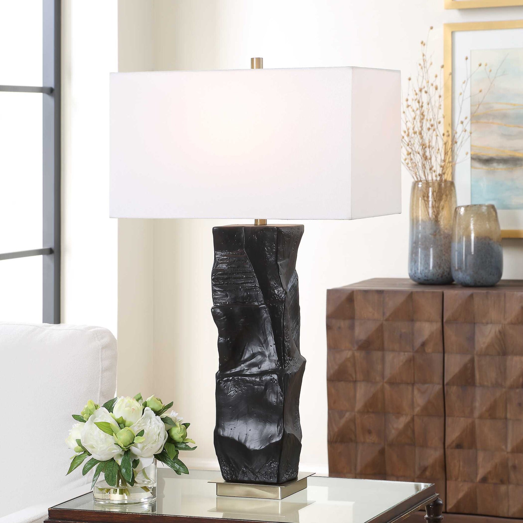 Altaria Black Table Lamp