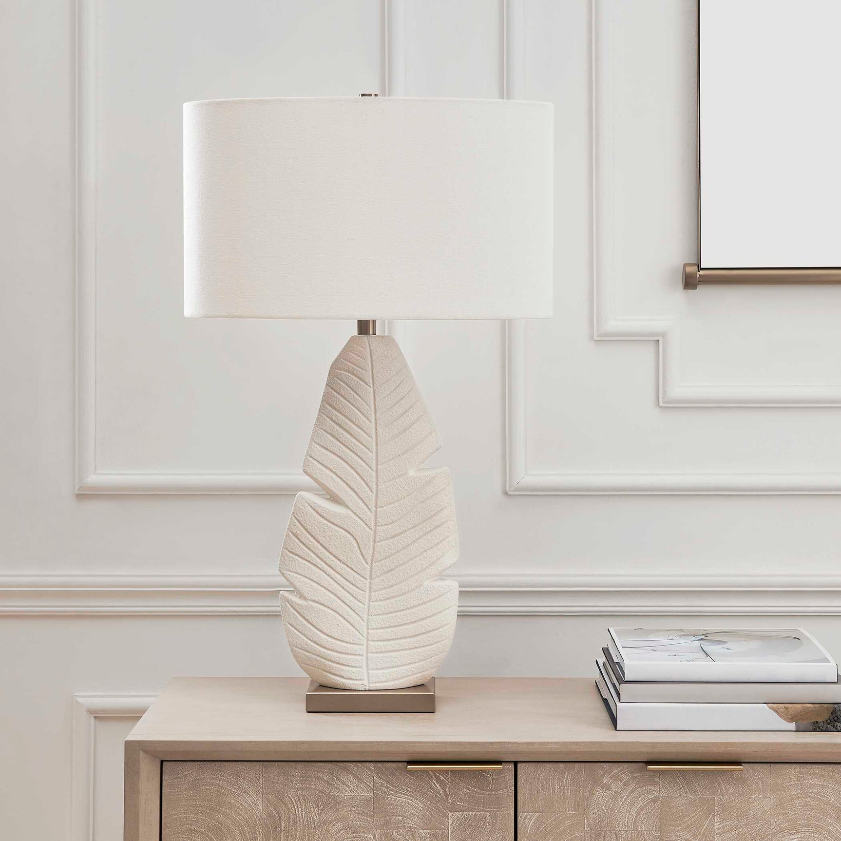 Palm Leaf White Table Lamp