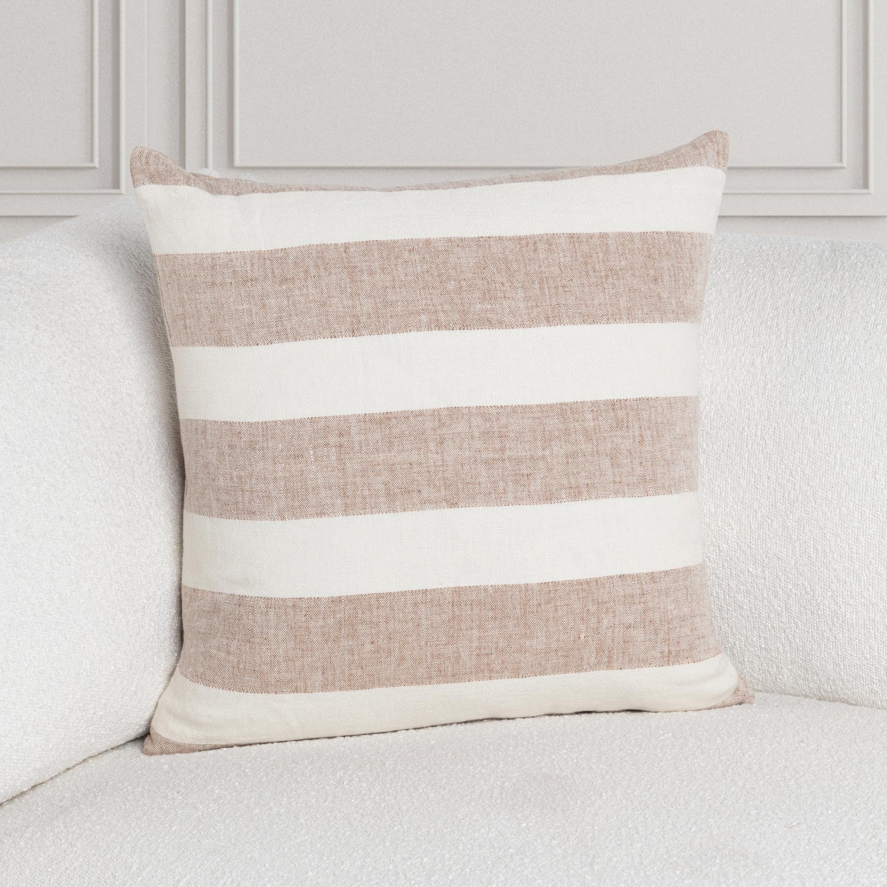 LN Eleanor Natural/Ivory 22x22 Throw Pillow (Set of 2) - Ornate Home
