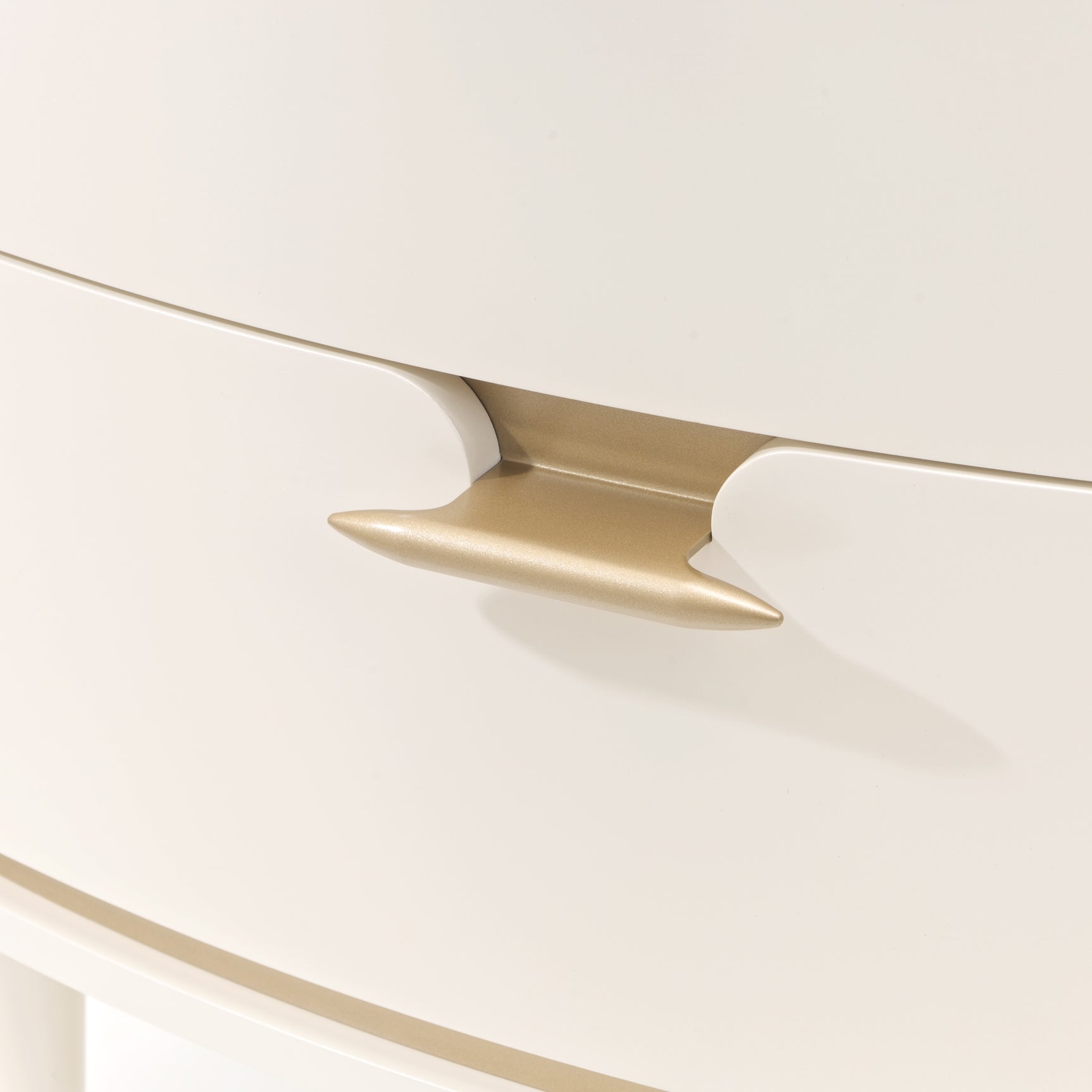 La Terrazza Creamy Pearl Nightstand - Ornate Home