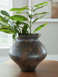 Laddlow Antique Brown Vase - Ornate Home