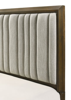 Lakecrest Brown Queen Panel Bed - Ornate Home