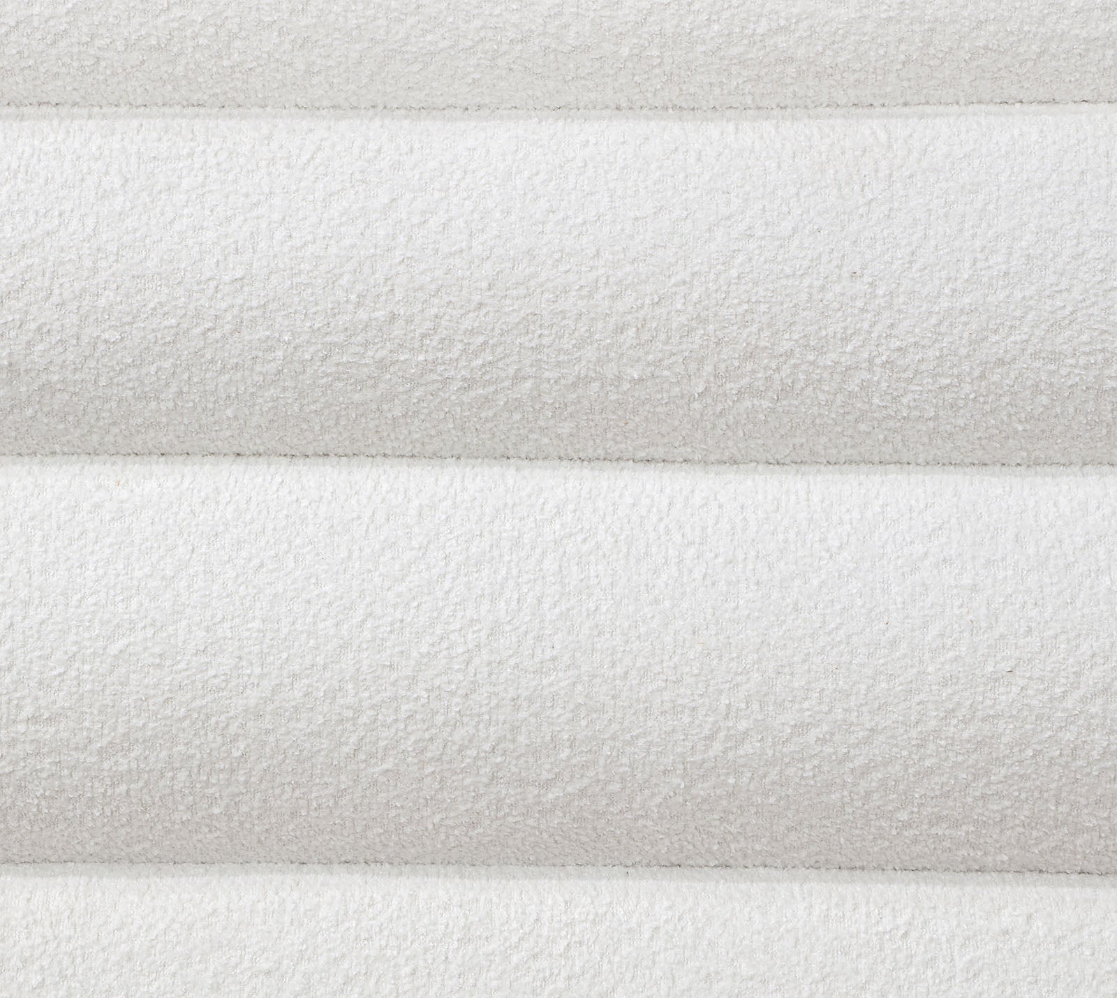 Landovery White/Gold Loveseat - Ornate Home