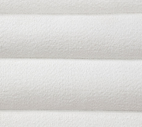 Landovery White/Gold Loveseat - Ornate Home