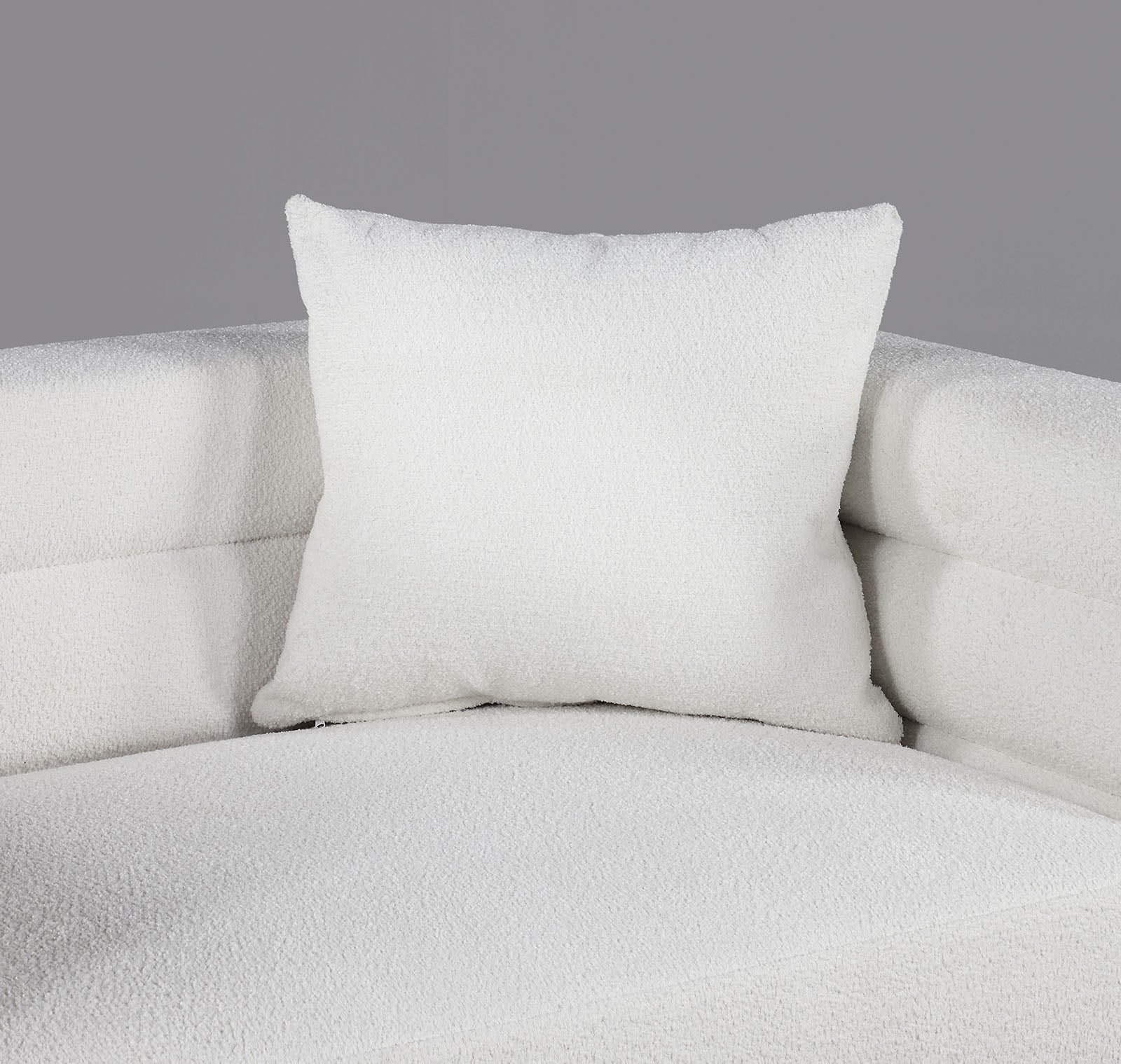 Landovery White/Gold Loveseat - Ornate Home