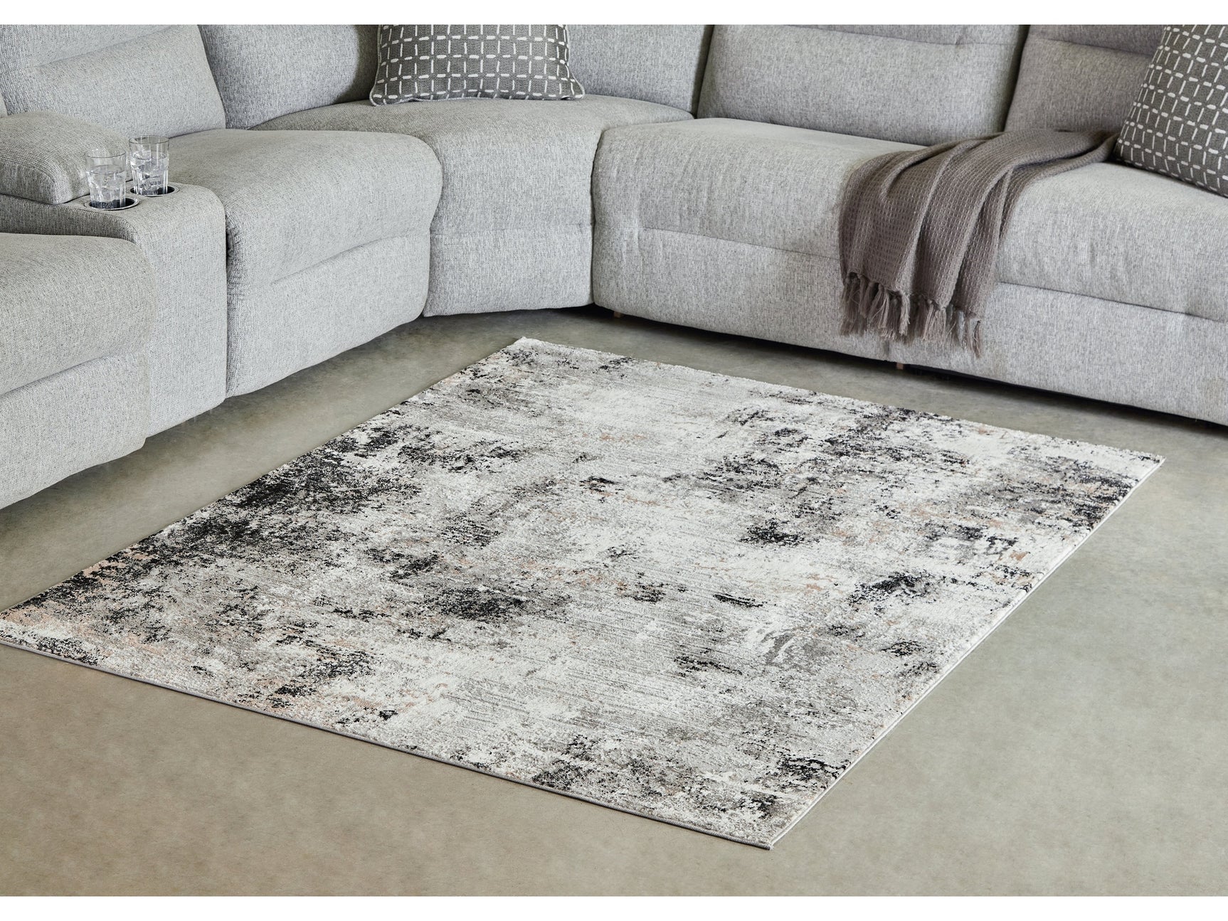Langwell Black/Gray/White Medium Rug - Ornate Home