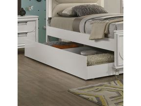 Lareina Pearl White Bed - Ornate Home