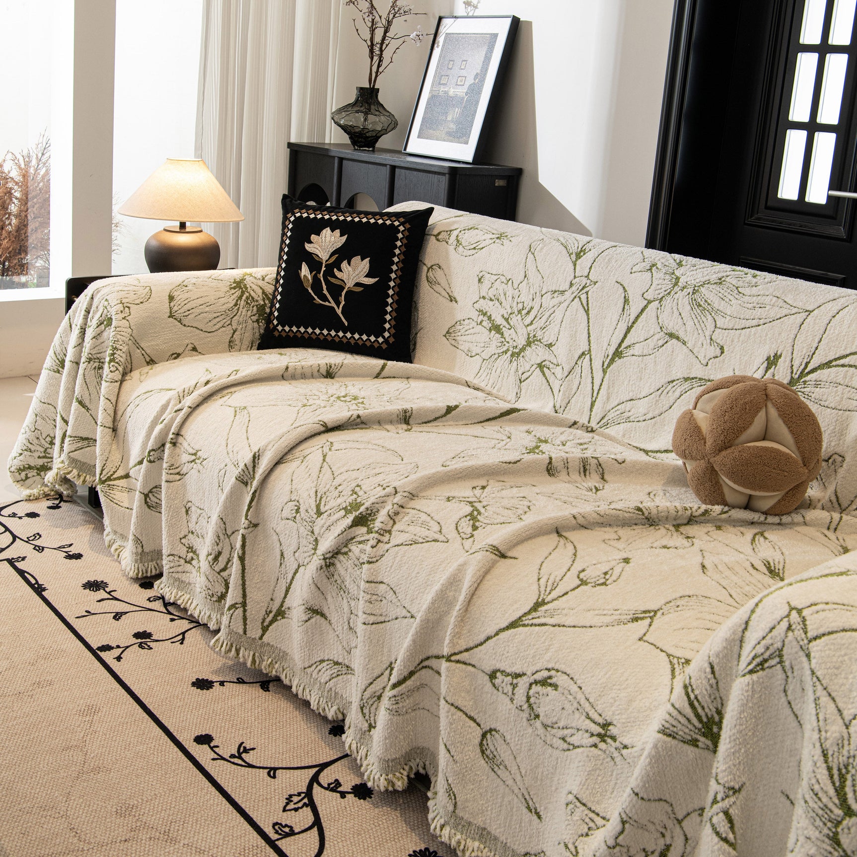 Large Floral Sofa Cover Throw Blanket, Plush Jacquard Non-Shedding Couch Cover for Pets - Ornate Home
