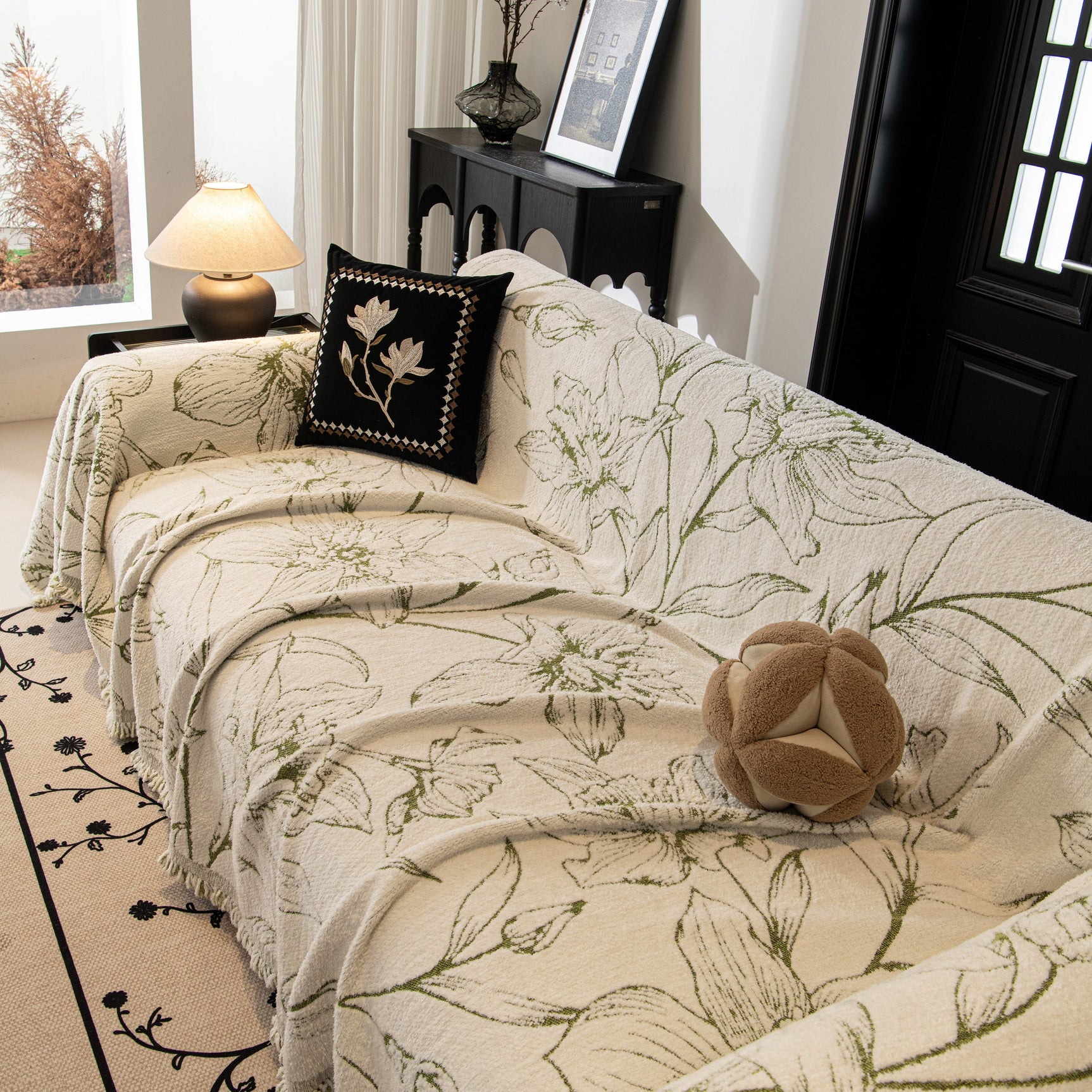 Large Floral Sofa Cover Throw Blanket, Plush Jacquard Non-Shedding Couch Cover for Pets - Ornate Home