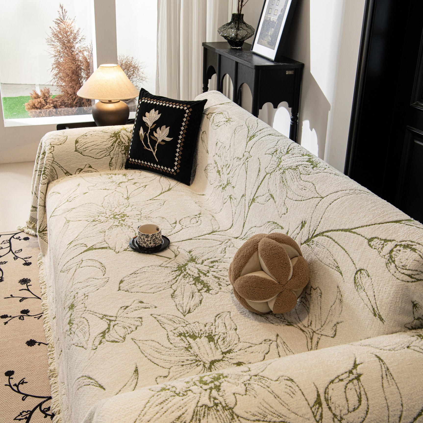 Large Floral Sofa Cover Throw Blanket, Plush Jacquard Non-Shedding Couch Cover for Pets - Ornate Home
