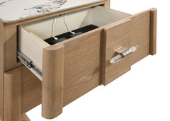 Leanne Light Oak 4-piece Queen Bedroom Set - Ornate Home