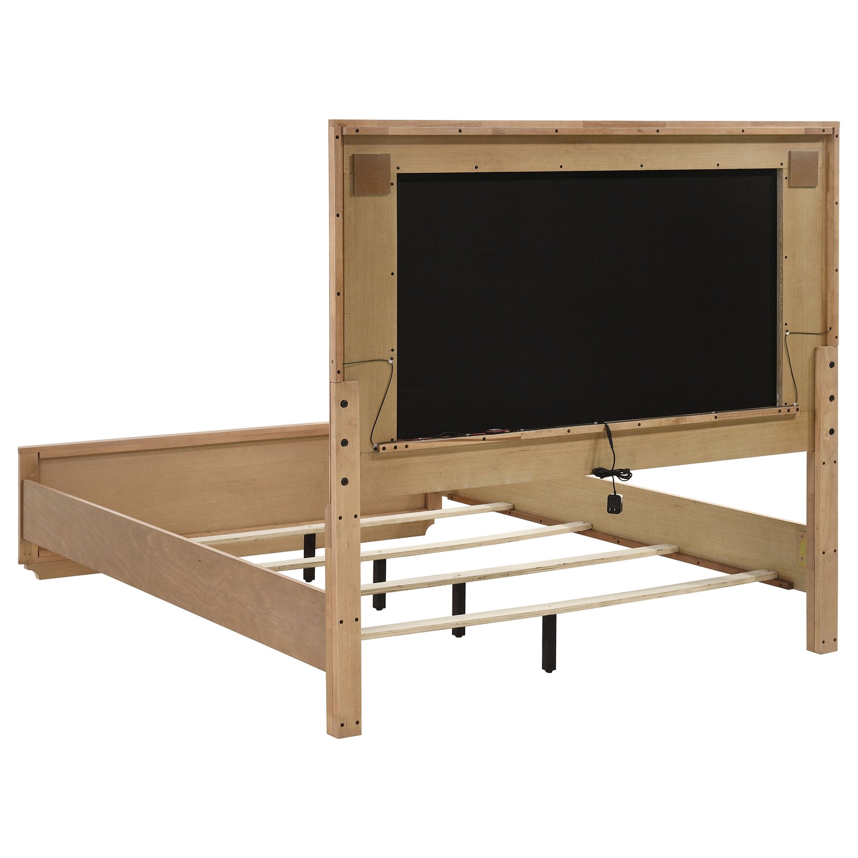 Leanne Light Oak 5-piece Queen Bedroom Set - Ornate Home