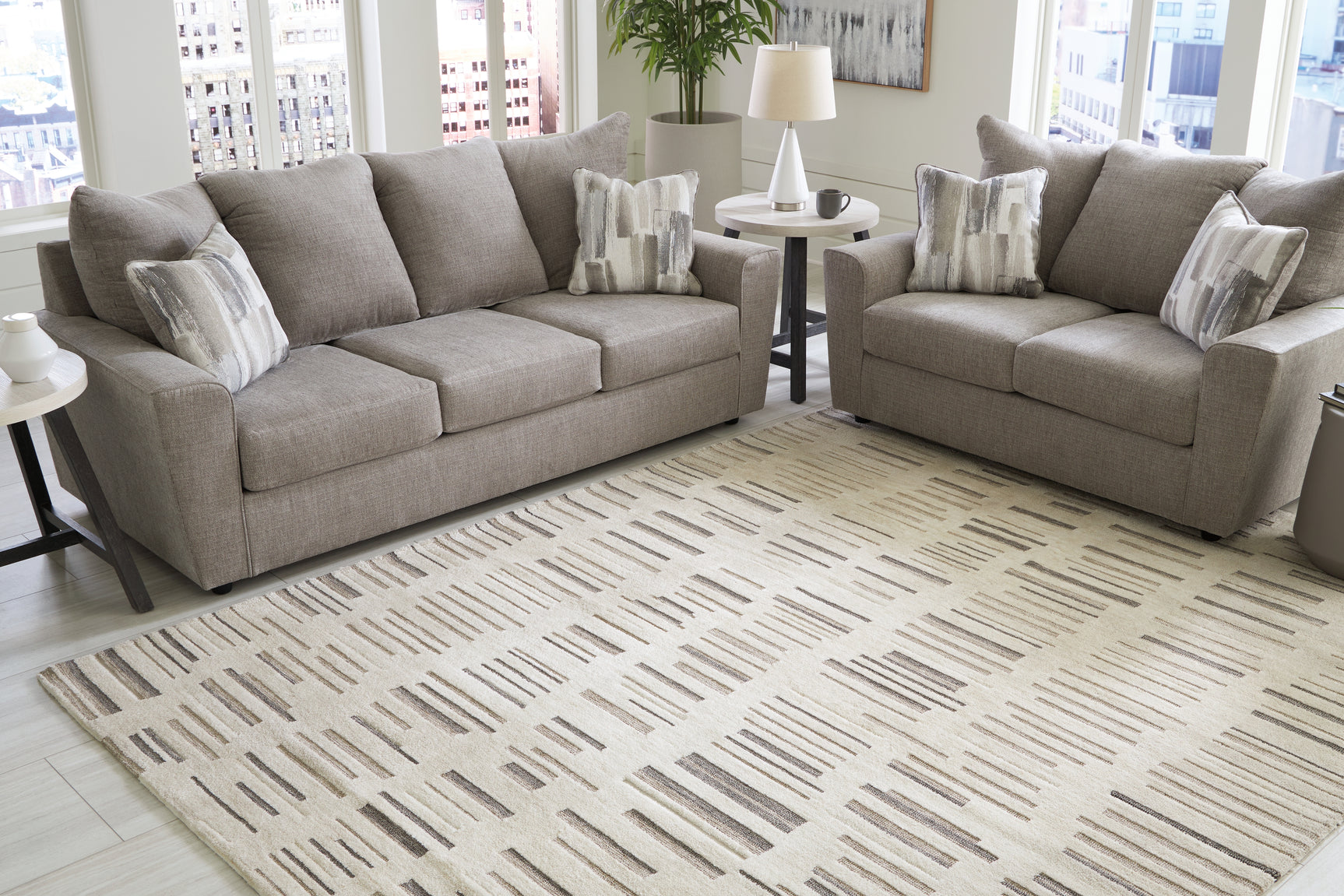 Leesdale Ivory/Brown/Black 8' x 10' Rug - Ornate Home