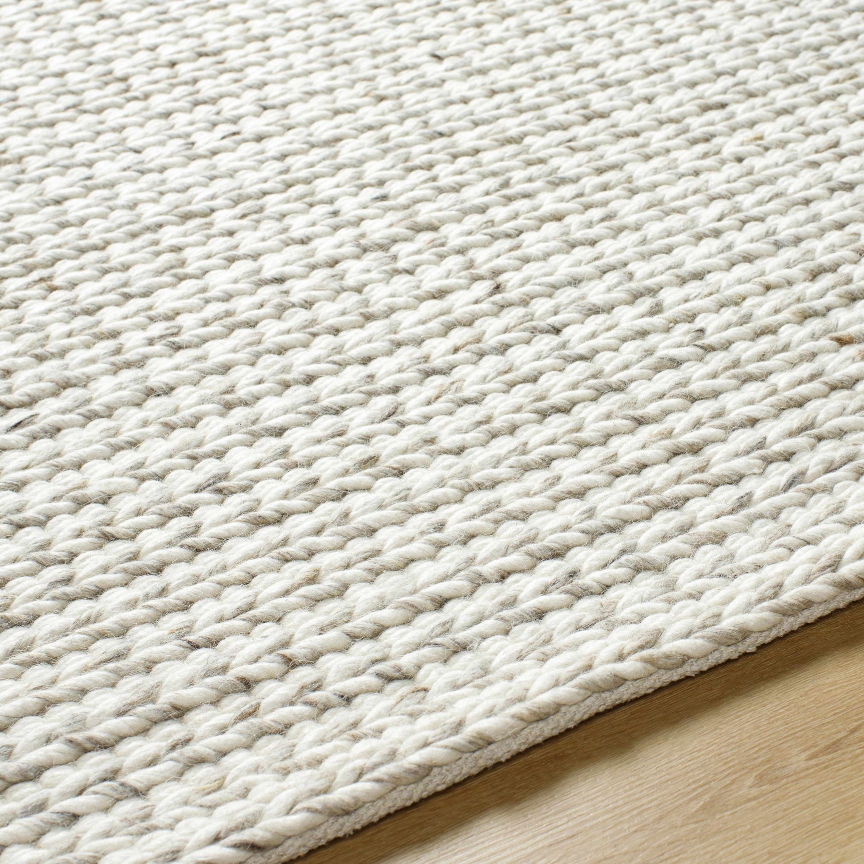 Lenci Antique Beige Area Rug - Ornate Home