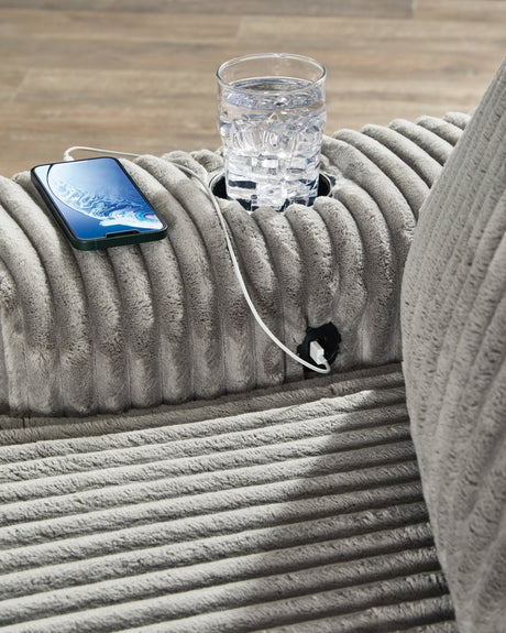 Lindyn Fog 3pc RAF Chaise Sectional - Ornate Home