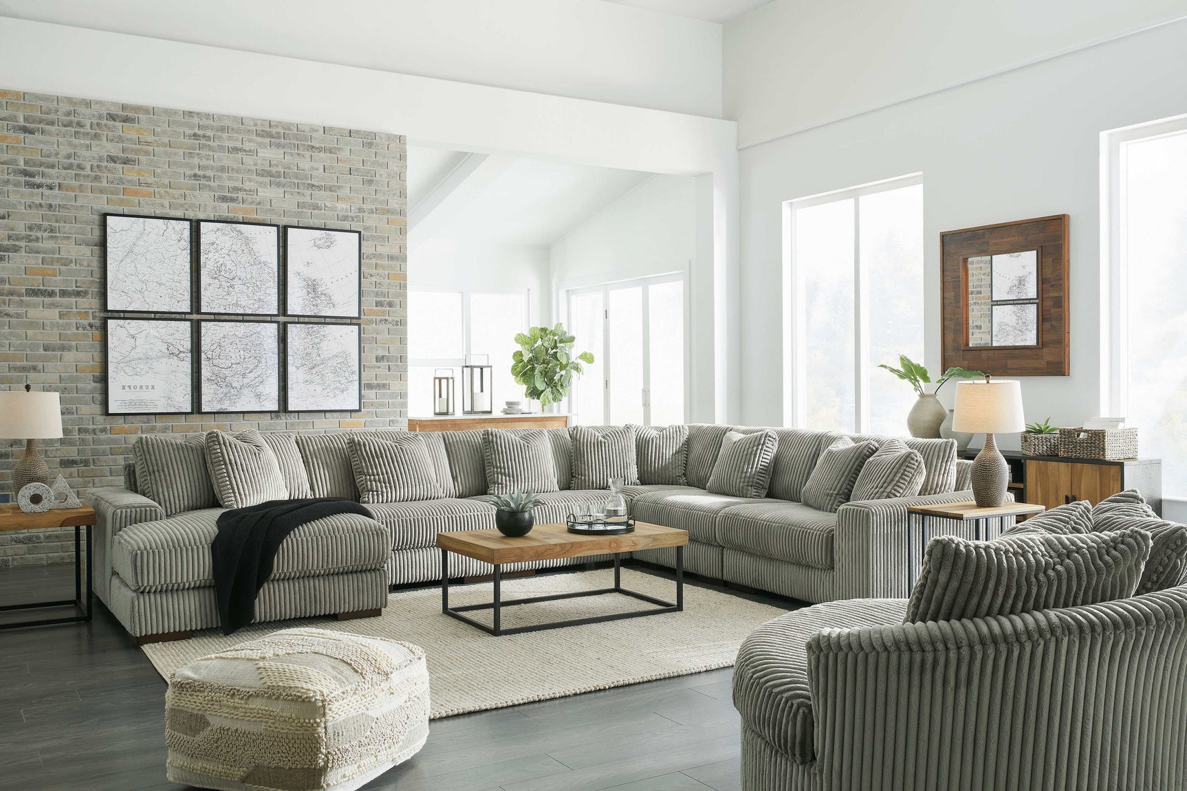 Lindyn Fog 6pc LAF Chaise Sectional (Online Special Price) - Ornate Home