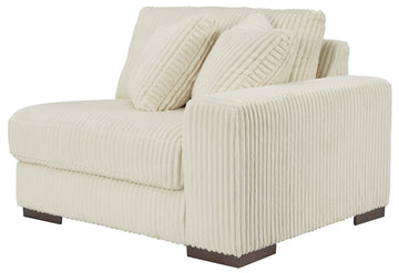 Lindyn Ivory 5pc Symmetrical Sectional - Ornate Home