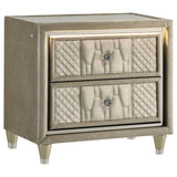 Lorient Ivory/Camel 5-piece California King Bedroom Set - Ornate Home