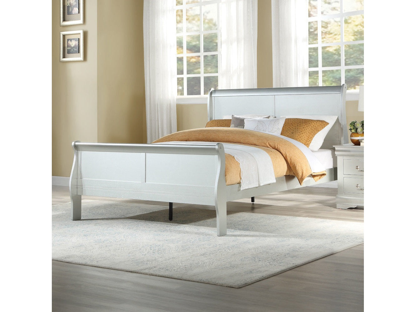 Louis Philippe Platinum Queen Bed - Ornate Home