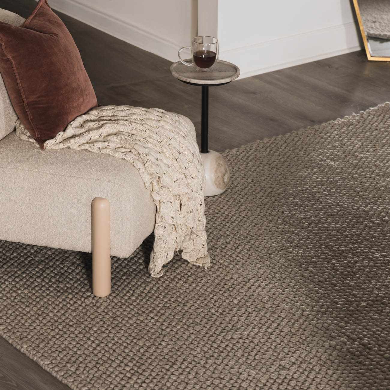 Lucerne Ivory LNE-1002 Wool Rug - Ornate Home