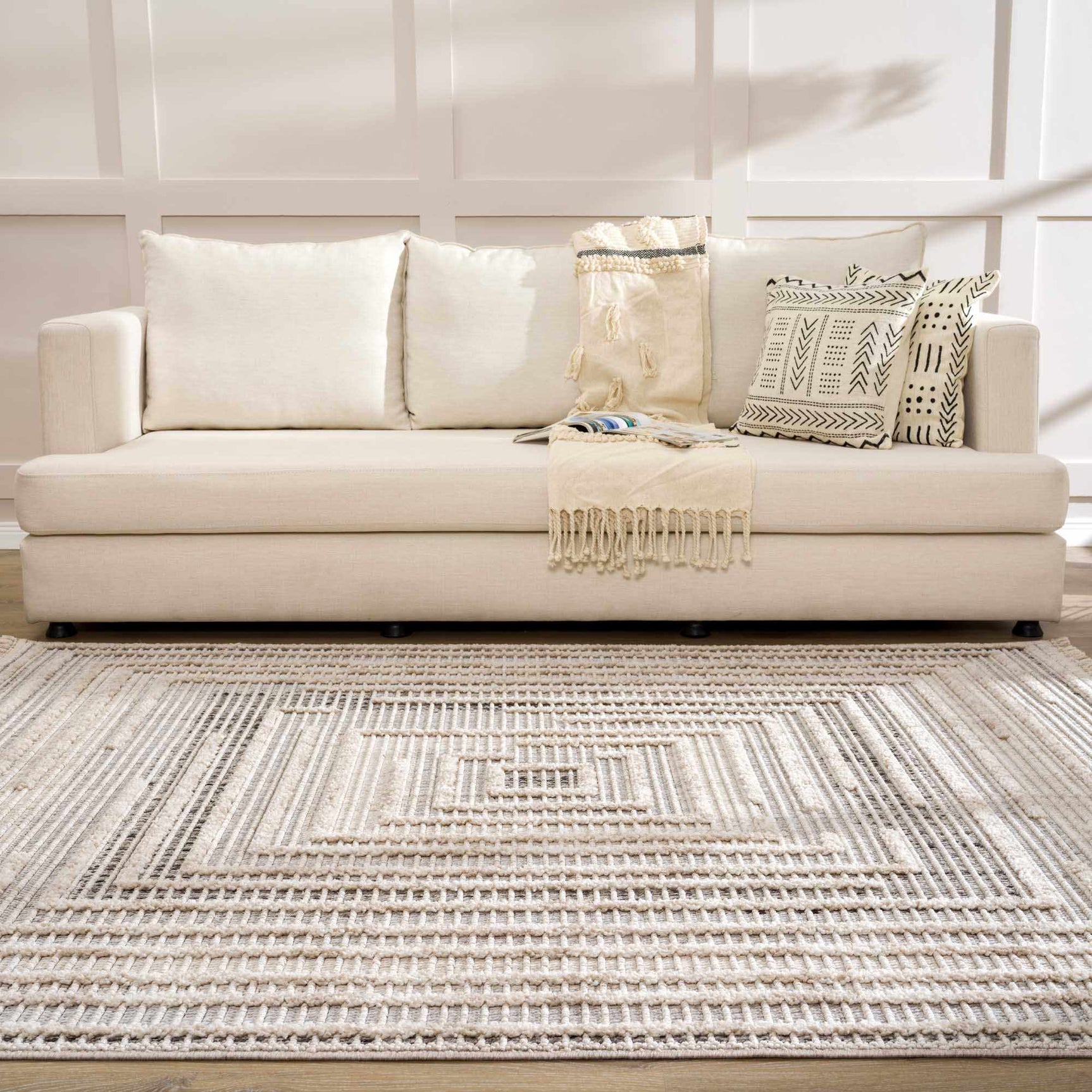 Lunao Area Rug - Ornate Home