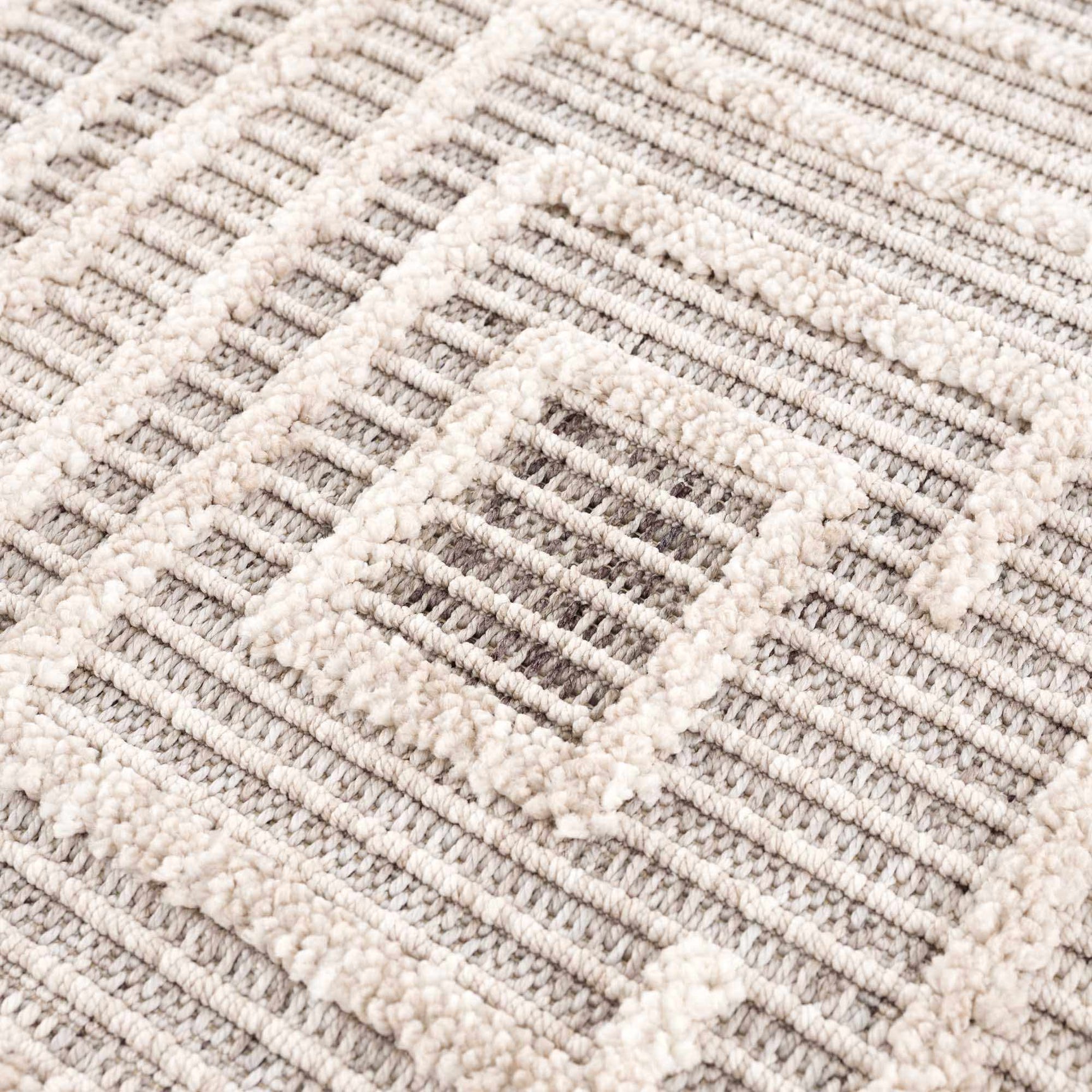 Lunao Area Rug - Ornate Home