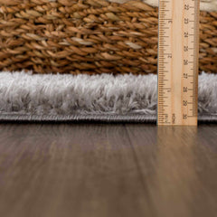 Lunaro Gray Subtle Wavy Abstract Modern Minimalist Polyester Machine Woven Area Rug - Clearance - Ornate Home