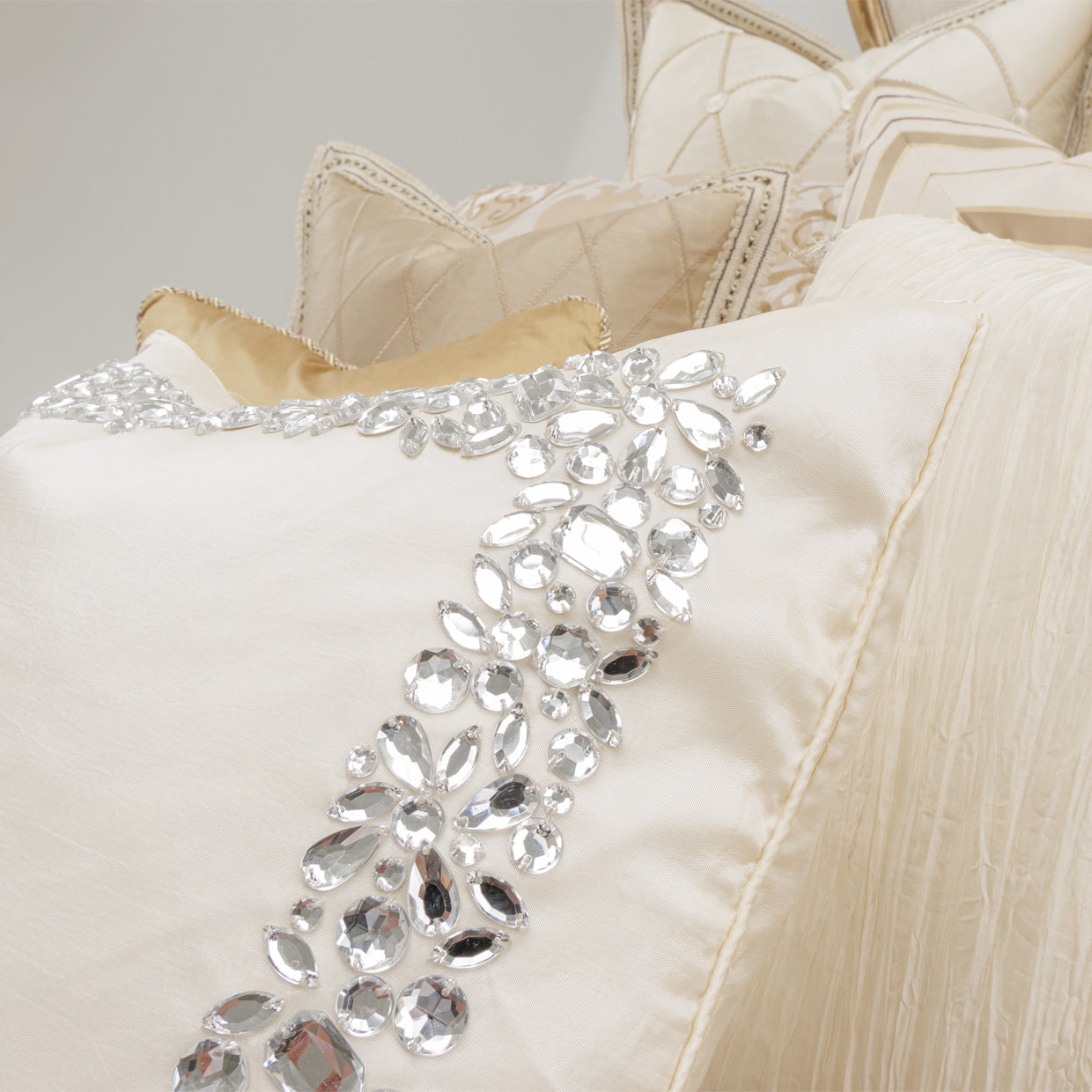 Luxembourg Crème Comforter Set - Ornate Home