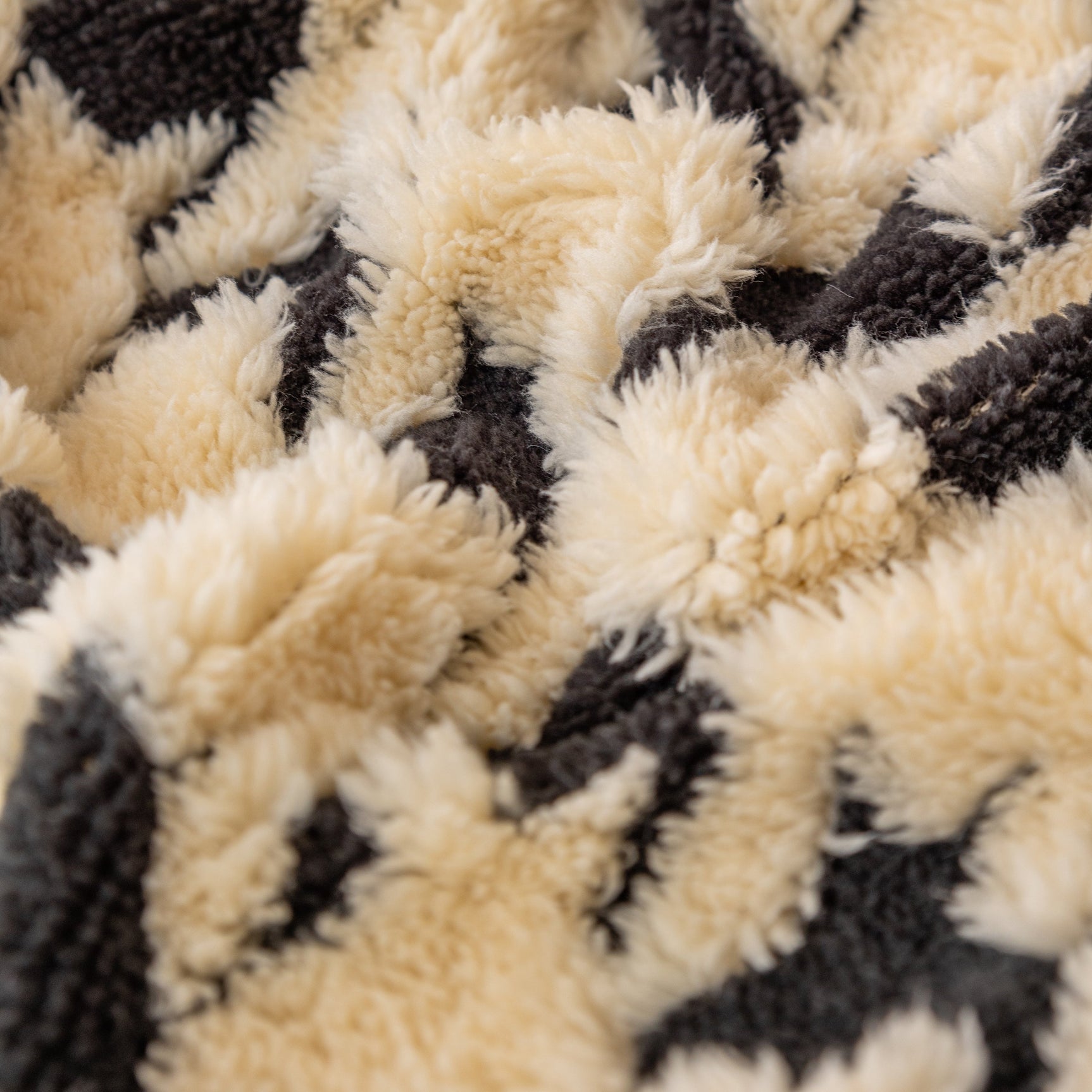 Luxury Plush Universal Couch Cover Blanket, Washable Couch Protector Houndstooth Sofa Covers - Ornate Home