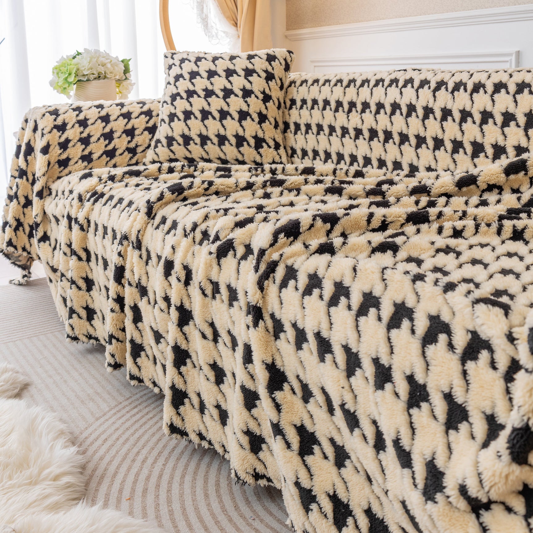 Luxury Plush Universal Couch Cover Blanket, Washable Couch Protector Houndstooth Sofa Covers - Ornate Home