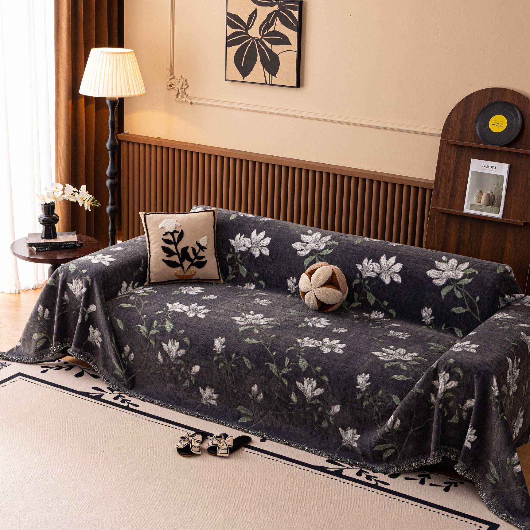 Luxury Thickened Sofa Throw Cover, Decorative Cozy Floral Jacquard Couch Cover Blanket - Ornate Home
