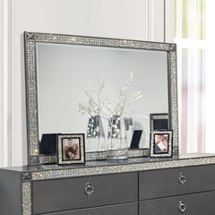 Lyanne Gray 5 Pc. Queen Bedroom Set w/ Chest - Ornate Home