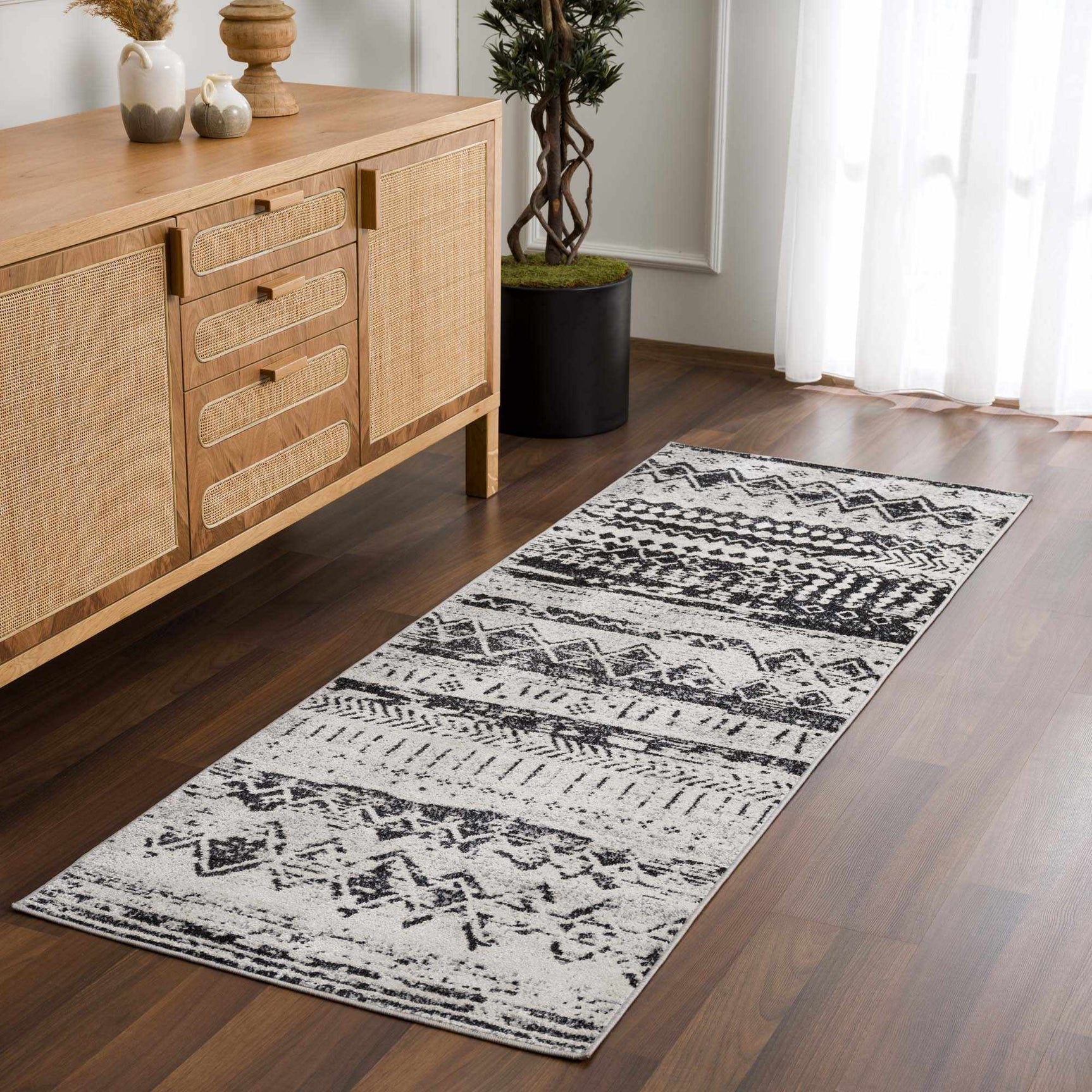 Lyssons Washable Area Rug - Ornate Home