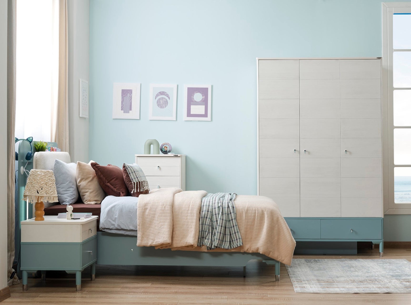 Marin Light Blue Twin Bed With Headboard