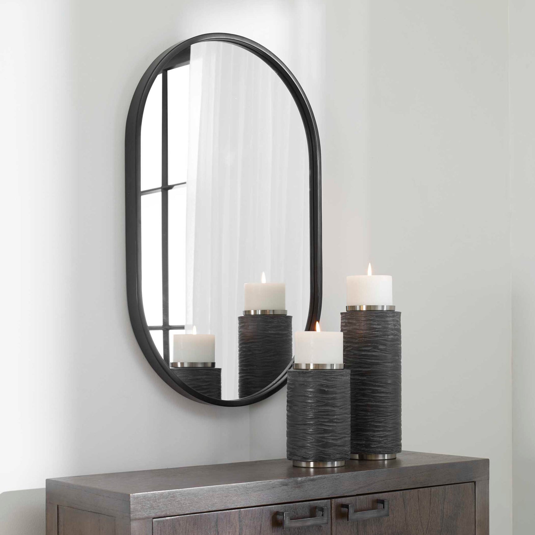 Varina Black Minimalist Oval Mirror