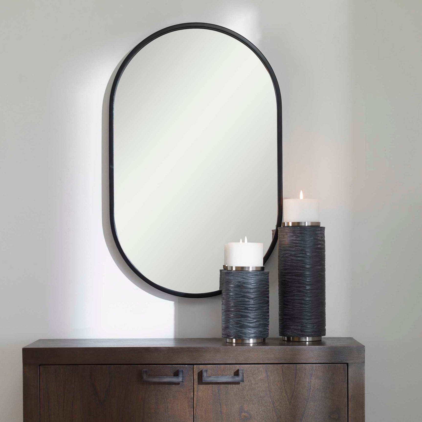 Varina Black Minimalist Oval Mirror