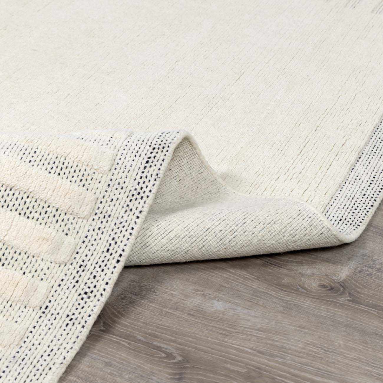 Yulia Wool Area Rug - Clearance